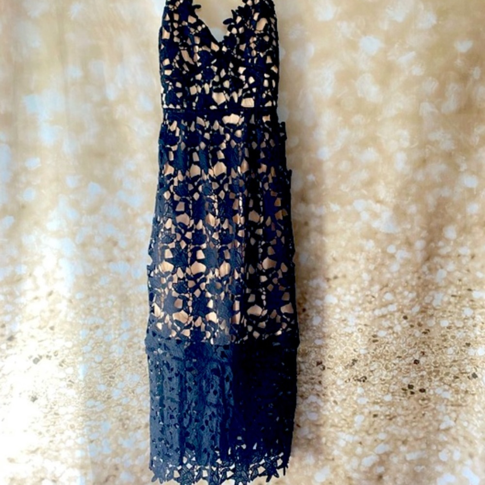 Host Pick 🎉 Illusion Dress